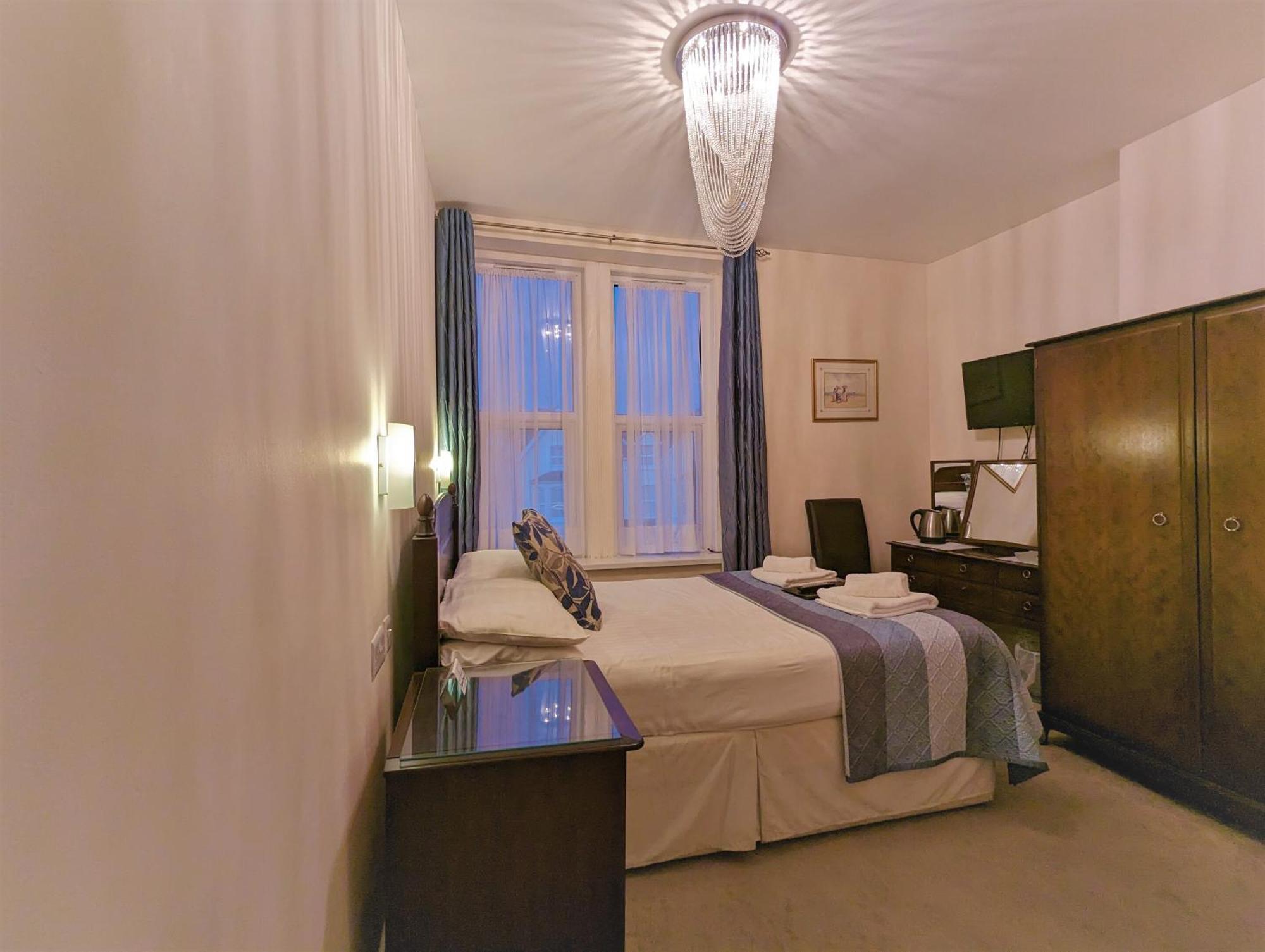 The Senarth Bed & Breakfast Llandudno Eksteriør bilde
