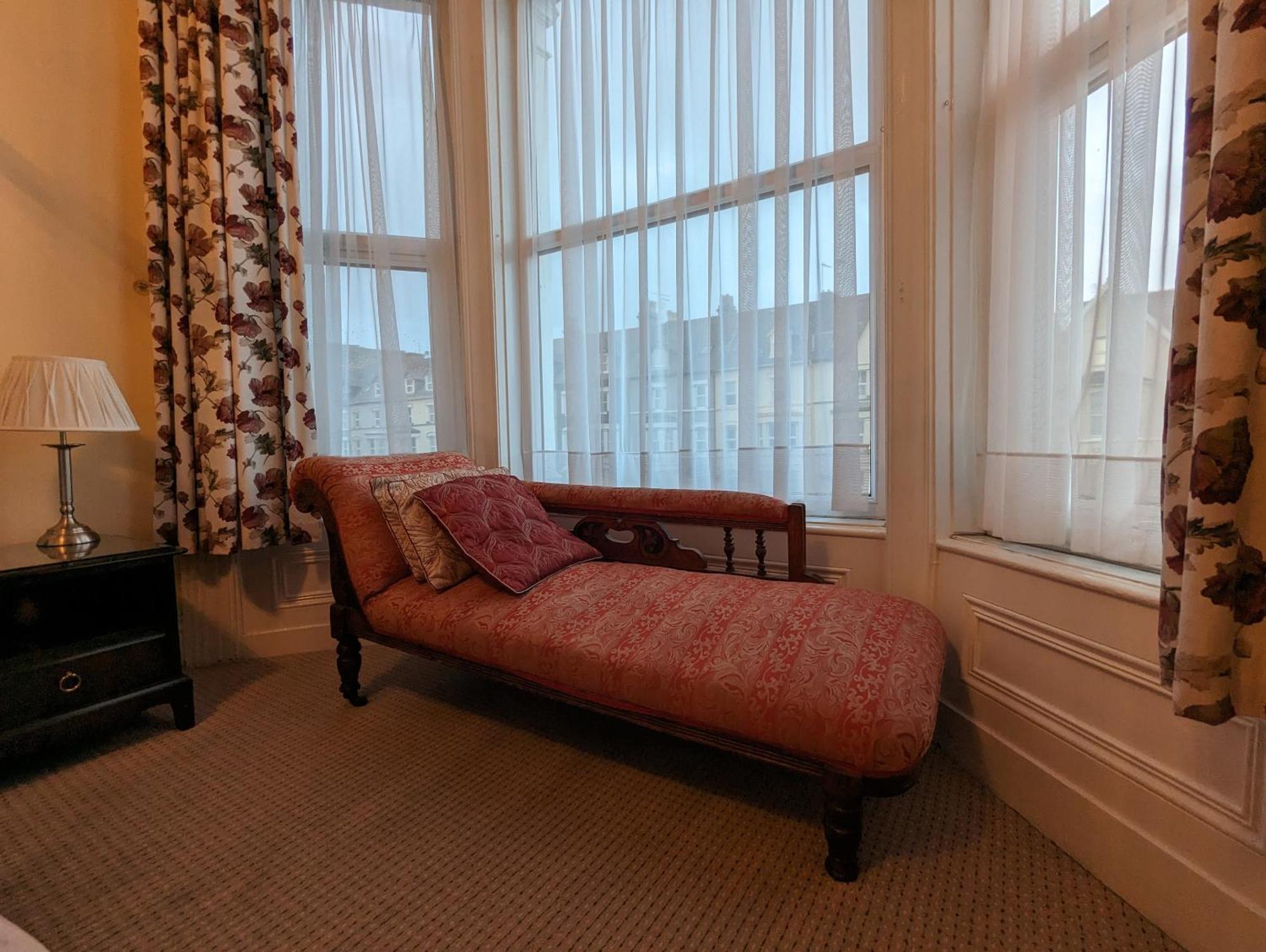 The Senarth Bed & Breakfast Llandudno Eksteriør bilde